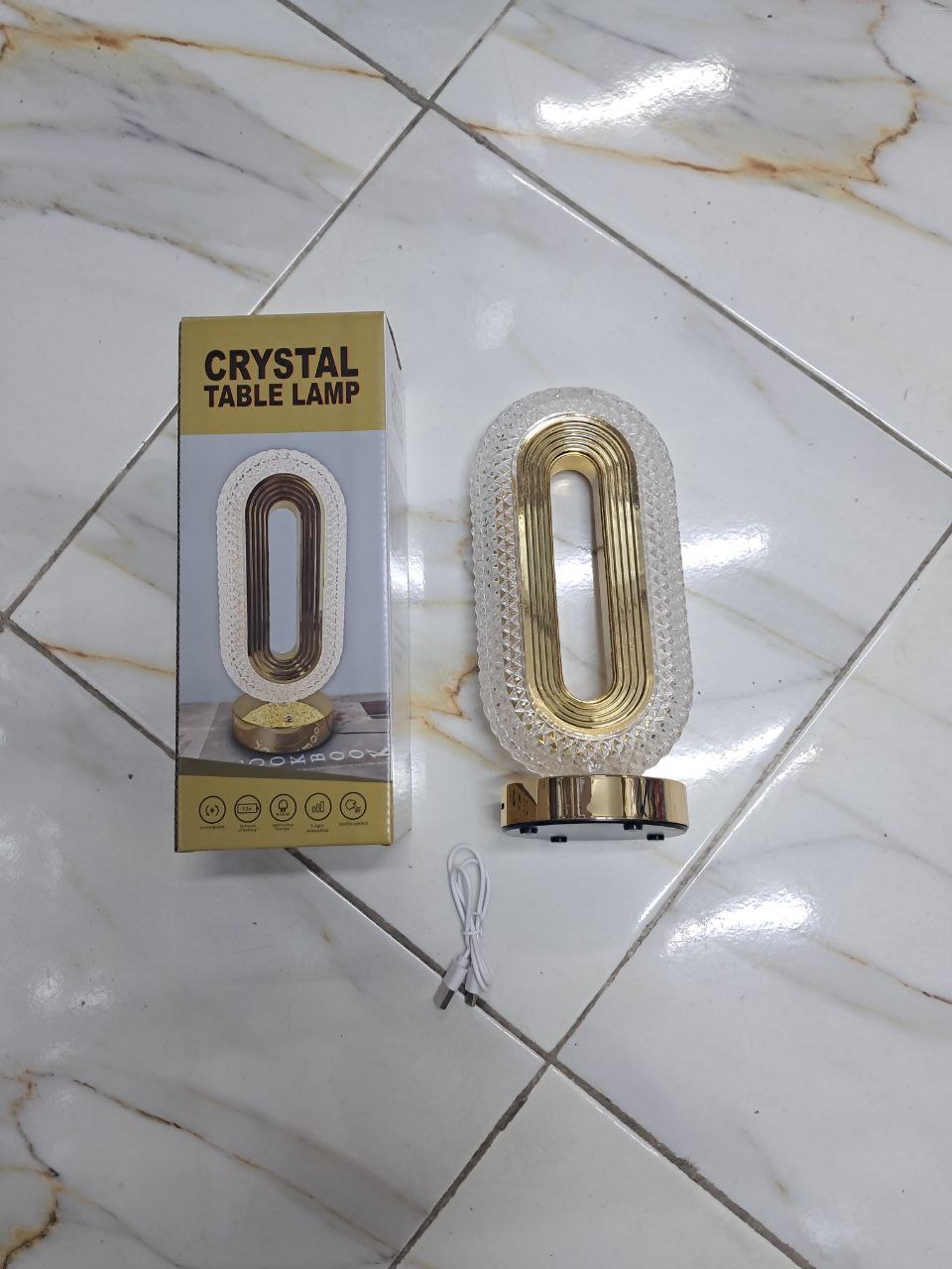 Lampe de table rechargeable LED en acrylique